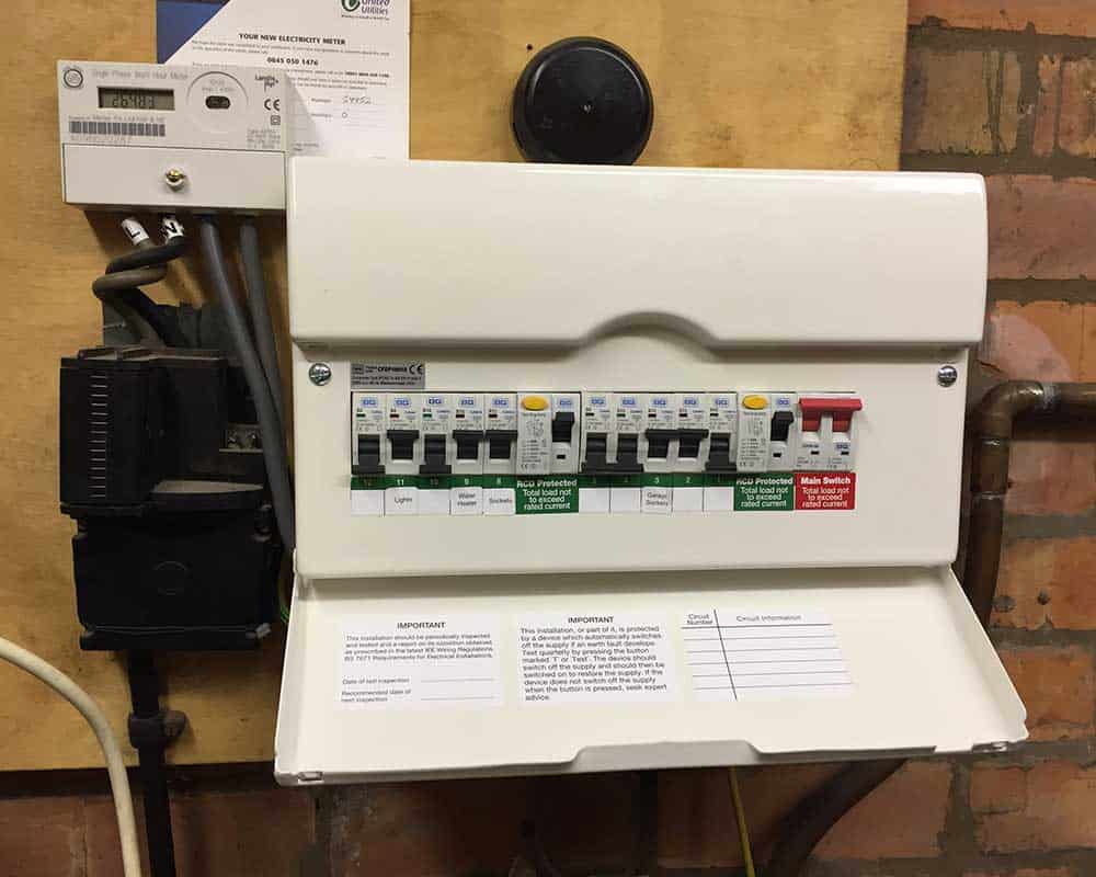 Fuse Board Replacement, project photo